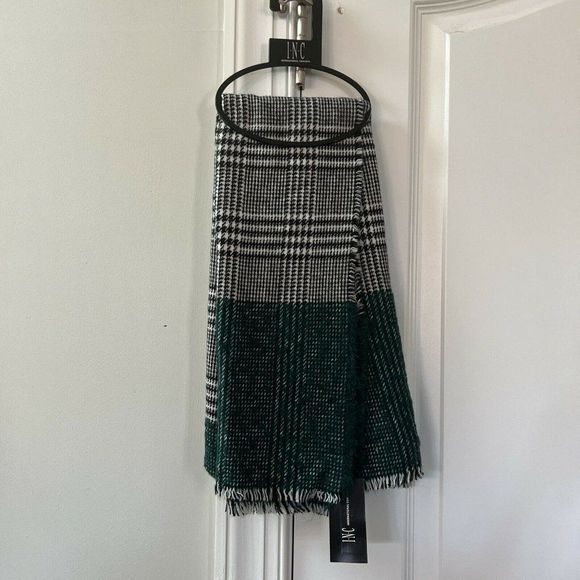 INC International Concepts Women's Plaid Colorblock Scarf Green NWT - Picture 8 of 8
